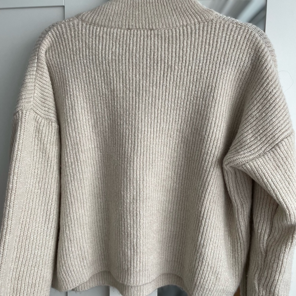 Cream Ribbed Sweater - Picture 4 of 4